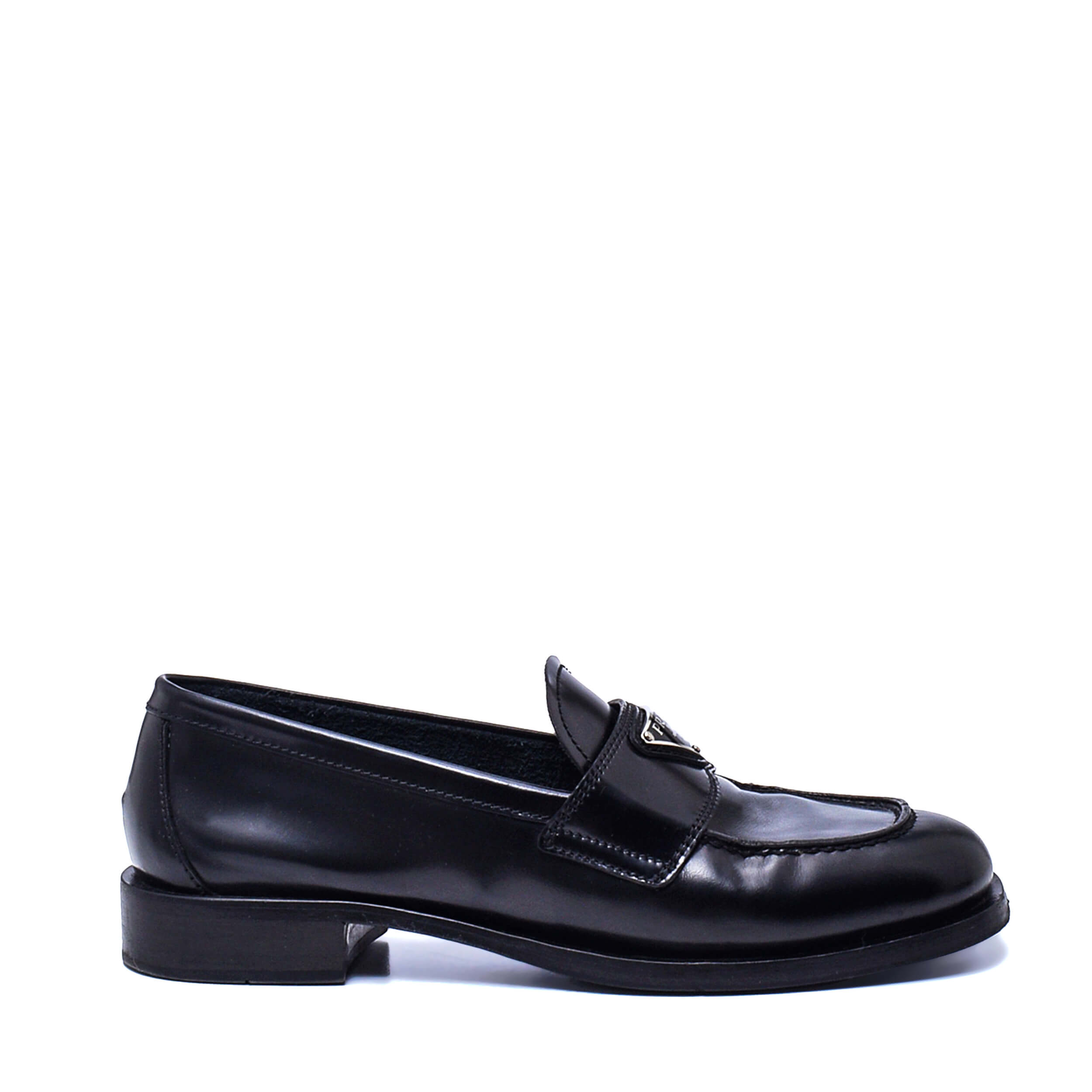 Prada - Black Logo Leather Loafers / 38